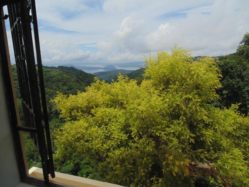 Royal Taal Inn Tagaytay City Habitación foto