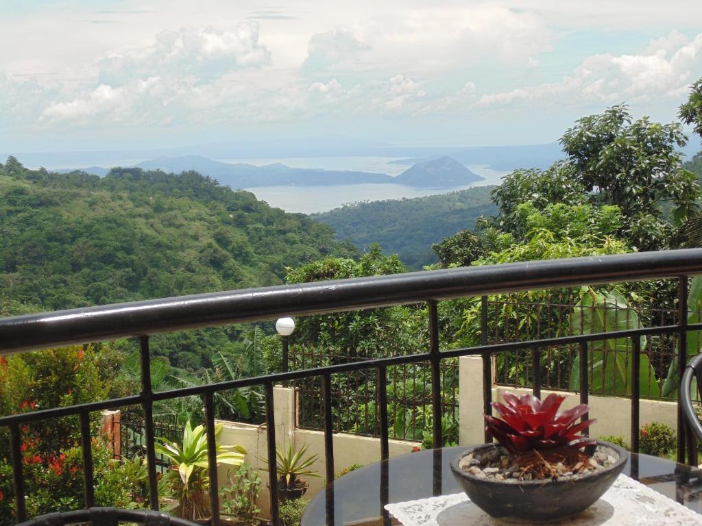 Royal Taal Inn Tagaytay City Habitación foto