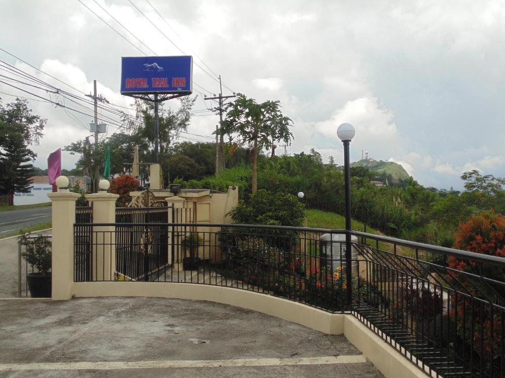 Royal Taal Inn Tagaytay City Habitación foto